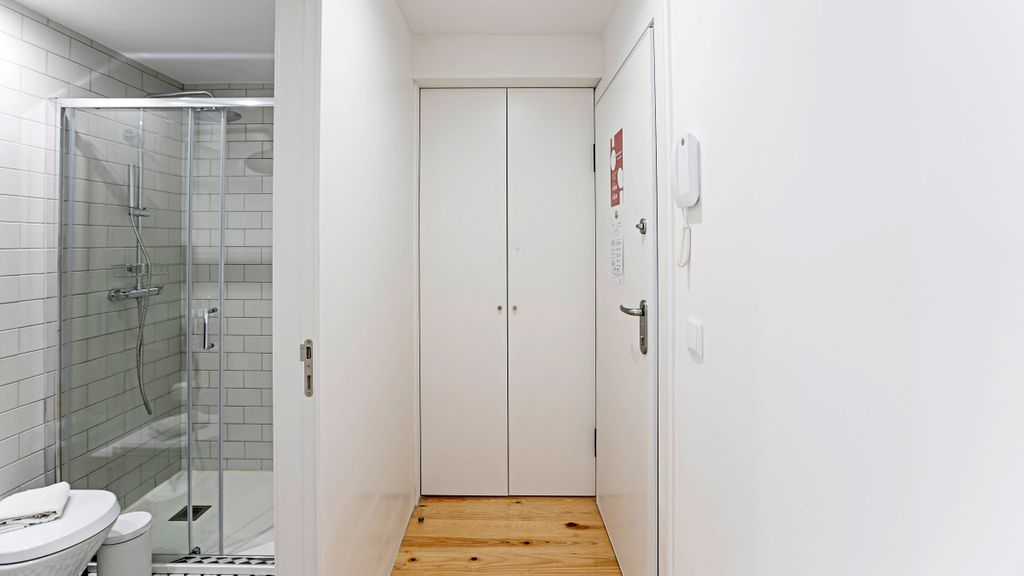 Lapa Flat in City Center by LovelyStay