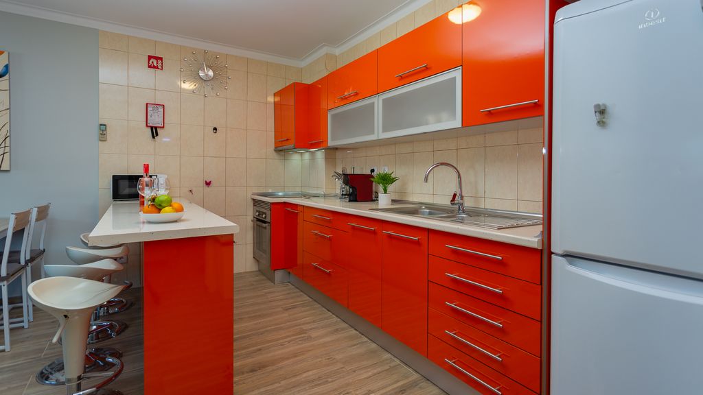 Comfort 1BDR Apartment W/Pool by LovelyStay