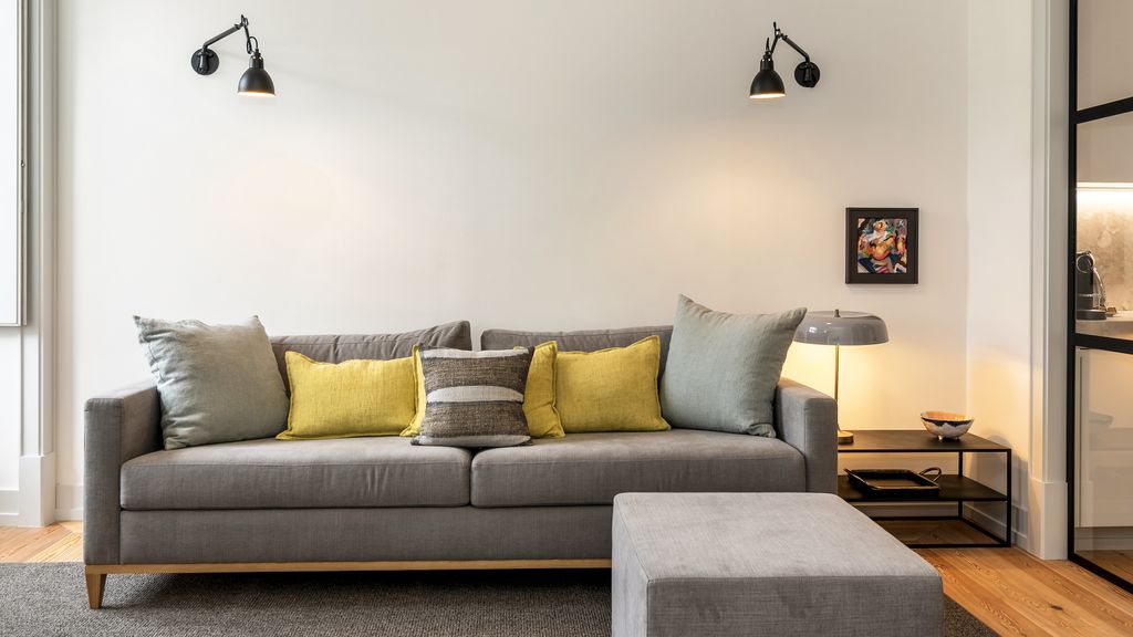 Beautiful Flat near Pç. do Comércio by LovelyStay