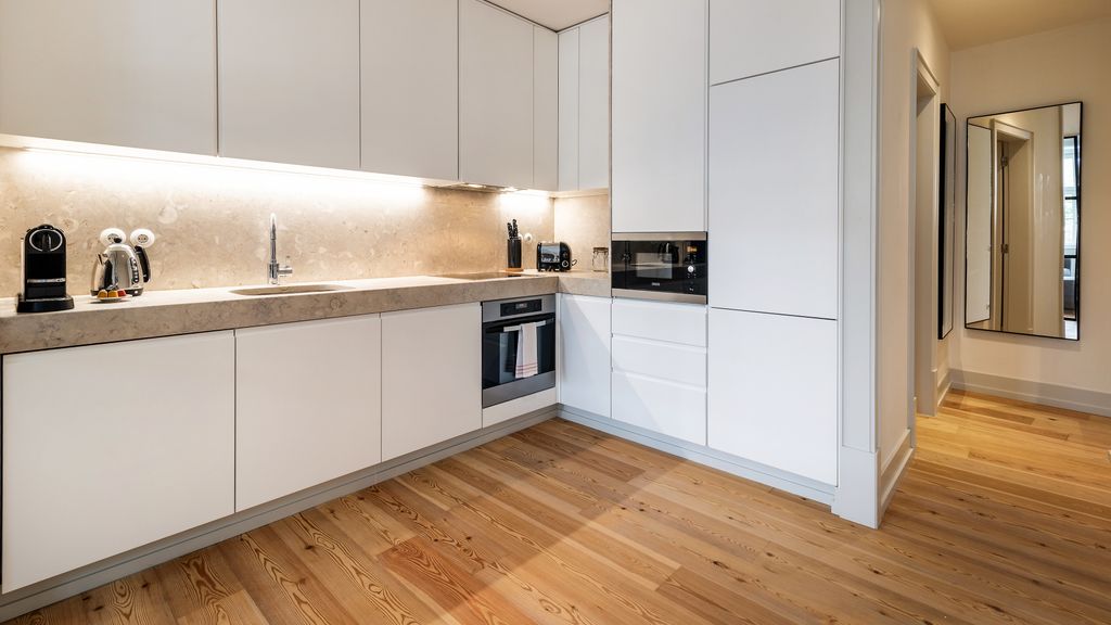 Beautiful Flat near Pç. do Comércio by LovelyStay