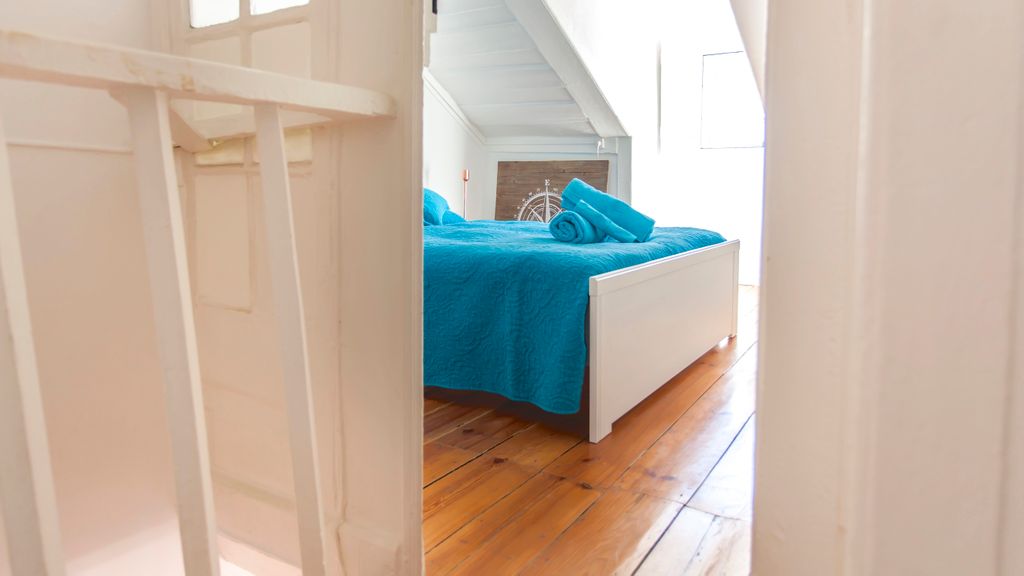 Bairro Alto Living 2BDR Duplex by LovelyStay