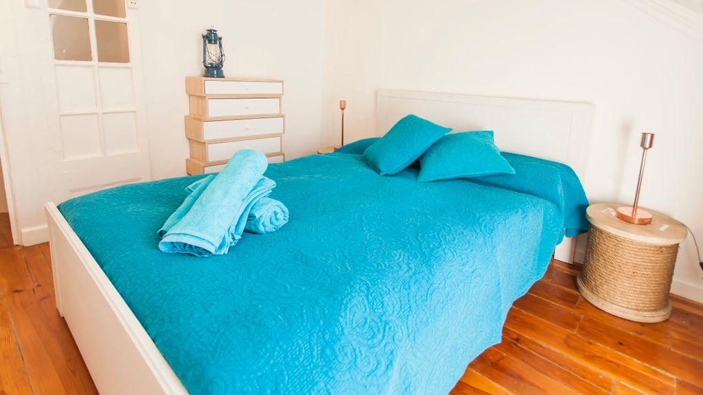 Bairro Alto Living 2BDR Duplex by LovelyStay