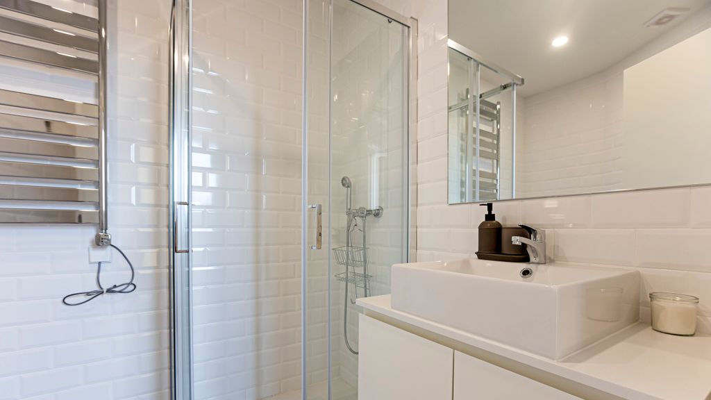 Superb Flat w/ Balcony and AC by LovelyStay