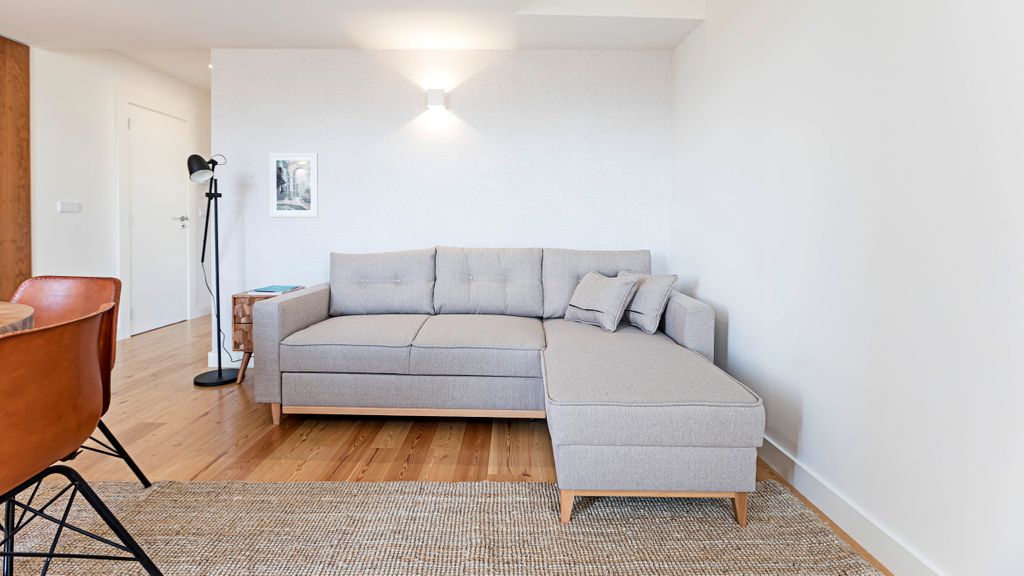 Stunning Duplex Near River by LovelyStay