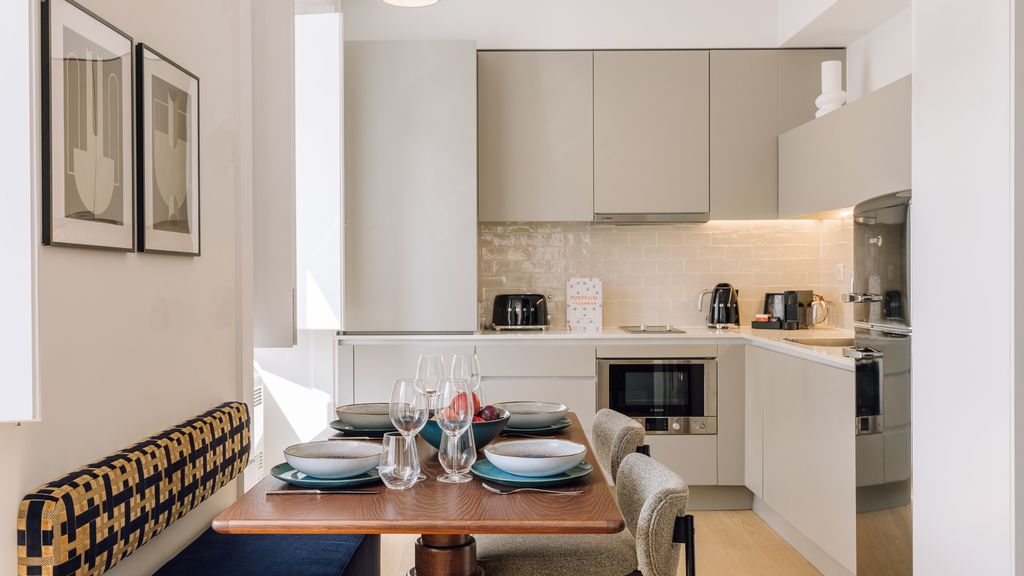 One Bedroom Apartment