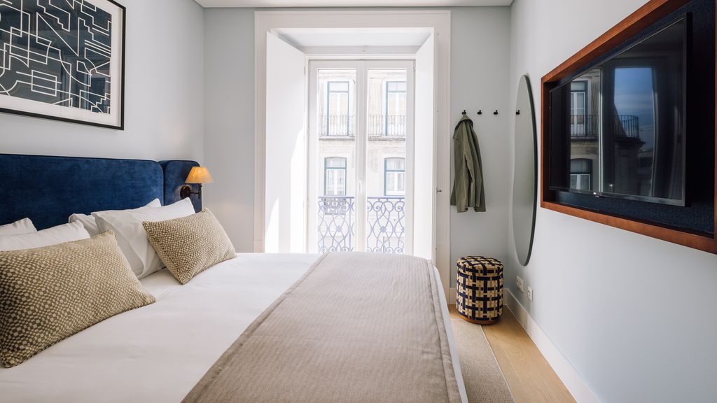 One Bedroom Apartment