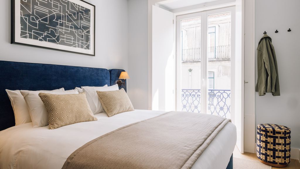 One Bedroom Apartment