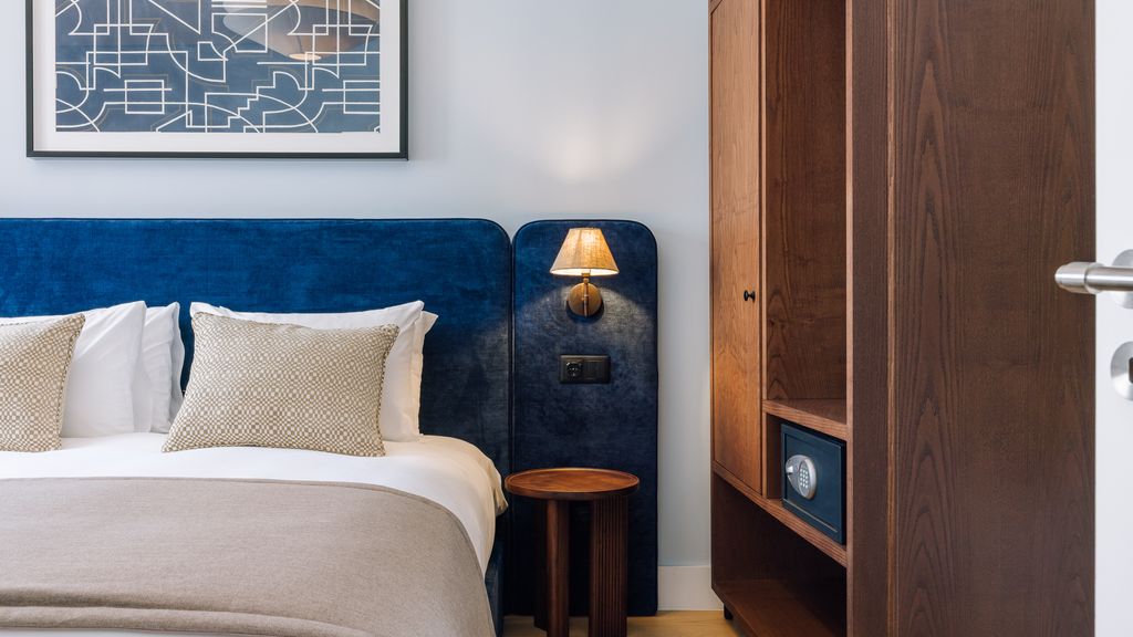 One Bedroom Superior Apartment