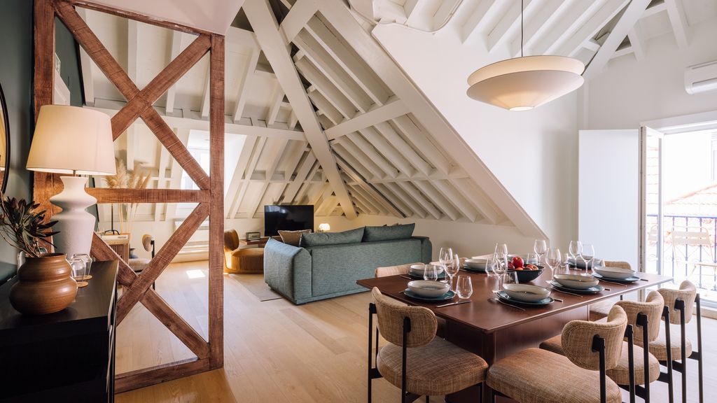 Two Bedroom Deluxe Apartment