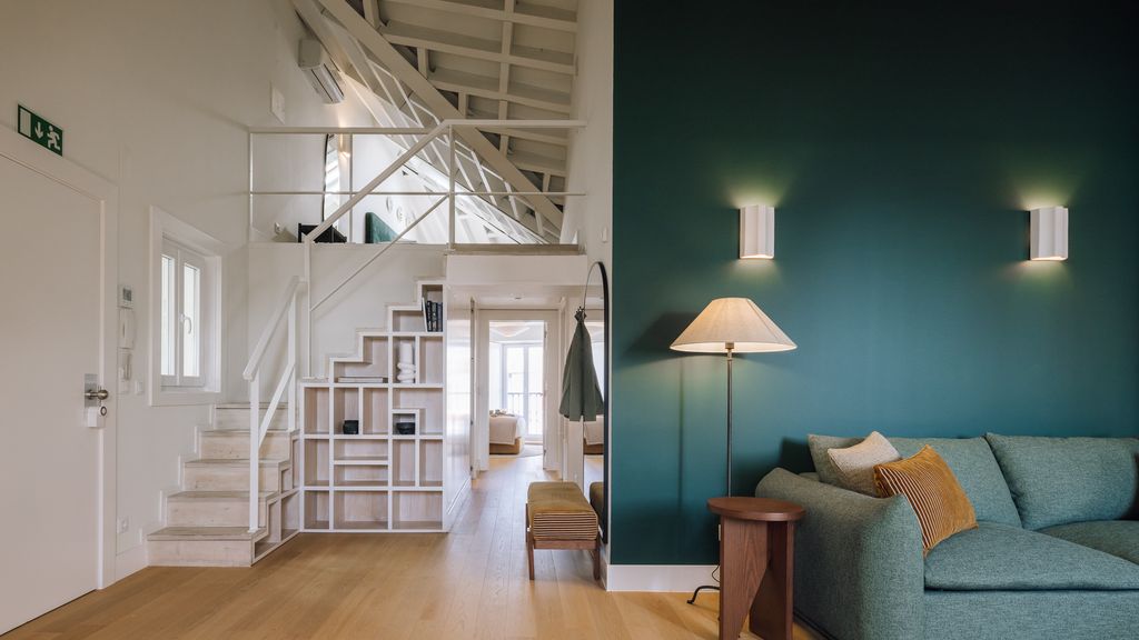 Two Bedroom Deluxe Apartment