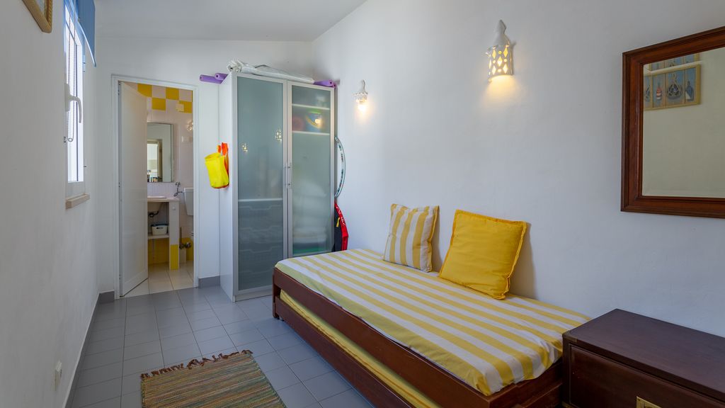 Sea 3BDR House W/ Patio by Lovelystay