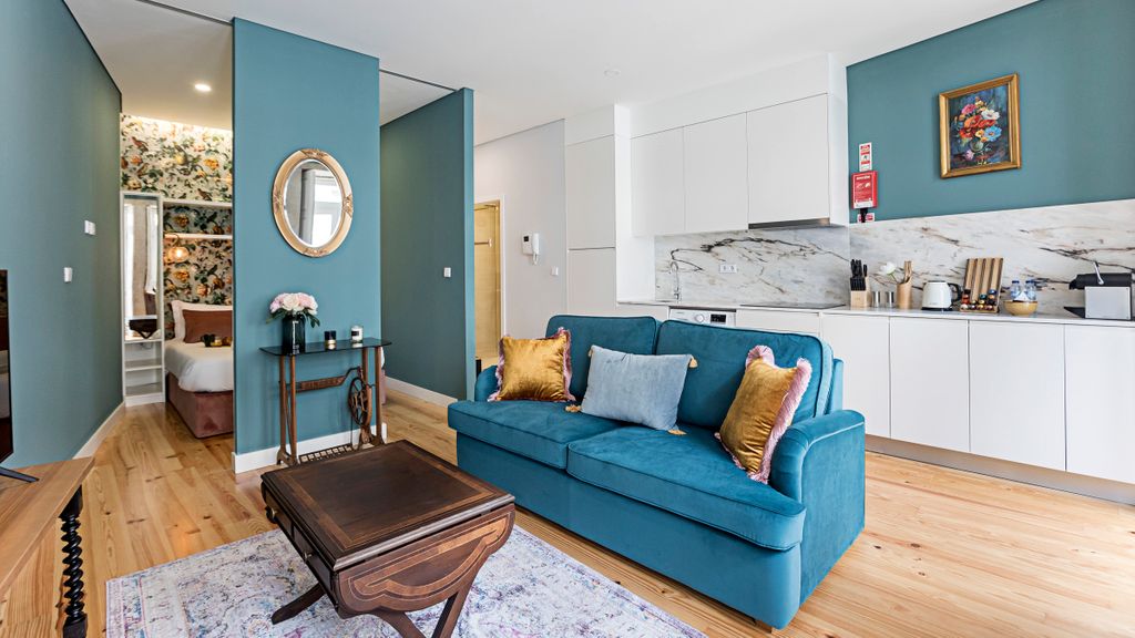 Turquoise Flat w/ AC & Balcony by LovelyStay