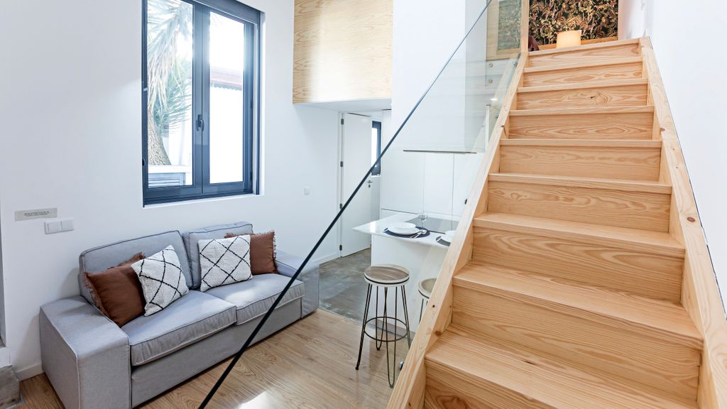 Cozy House w/ AC near metro by LovelyStay