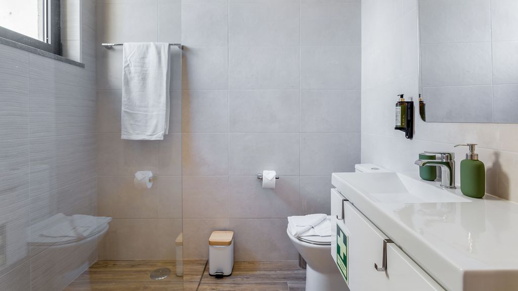 Quinta dos Arcos 2BR w/ AC & Pool by LovelyStay