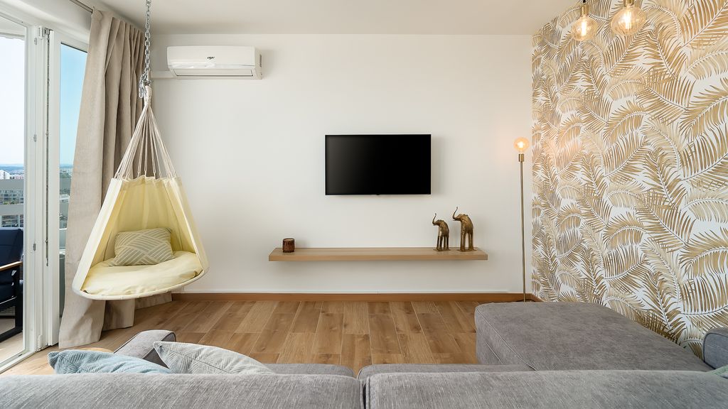 Charming Apt W/ Pool & Balcony by LovelyStay