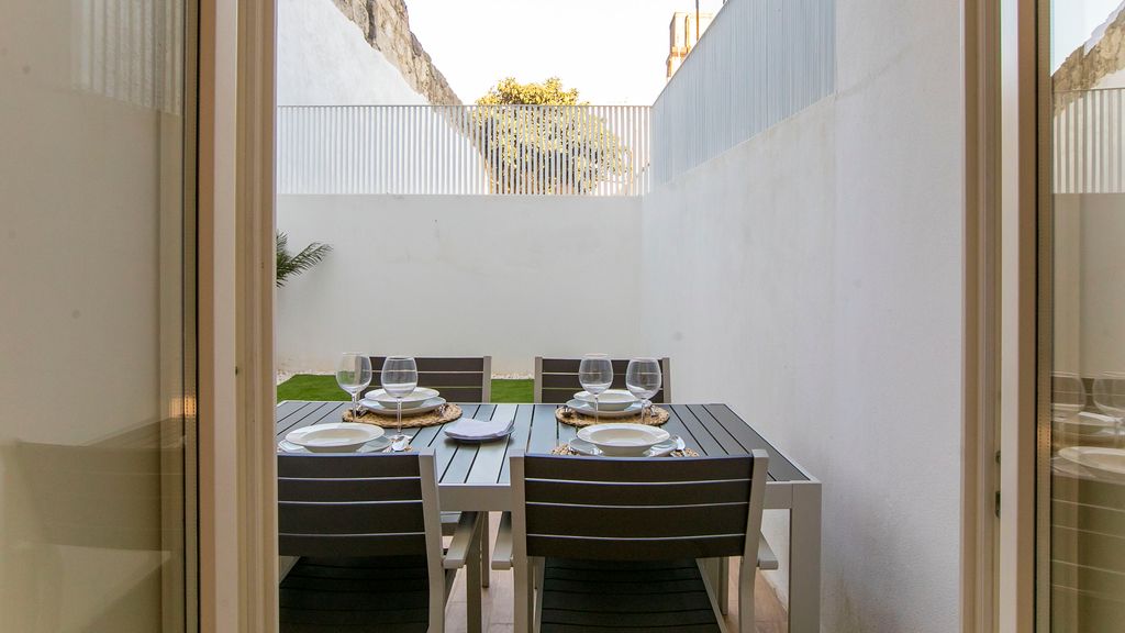 Wonderful Duplex w/ Patio & AC by LovelyStay