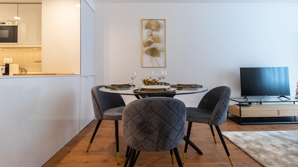 Stunning Apartment w/ Free Parking by LovelyStay