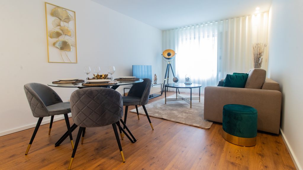 Stunning Apartment w/ Free Parking by LovelyStay