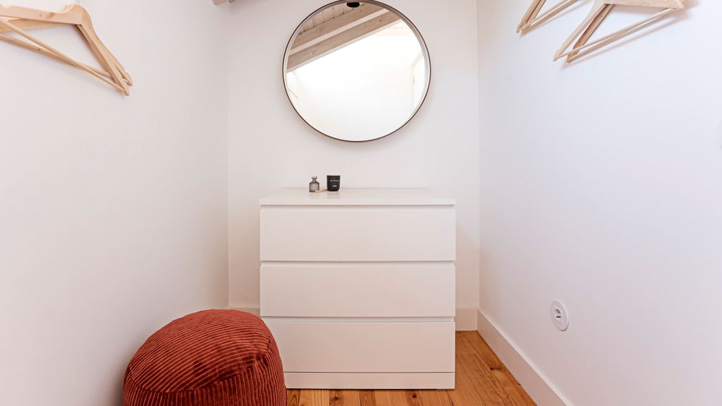 Bright & Central Studio by LovelyStay