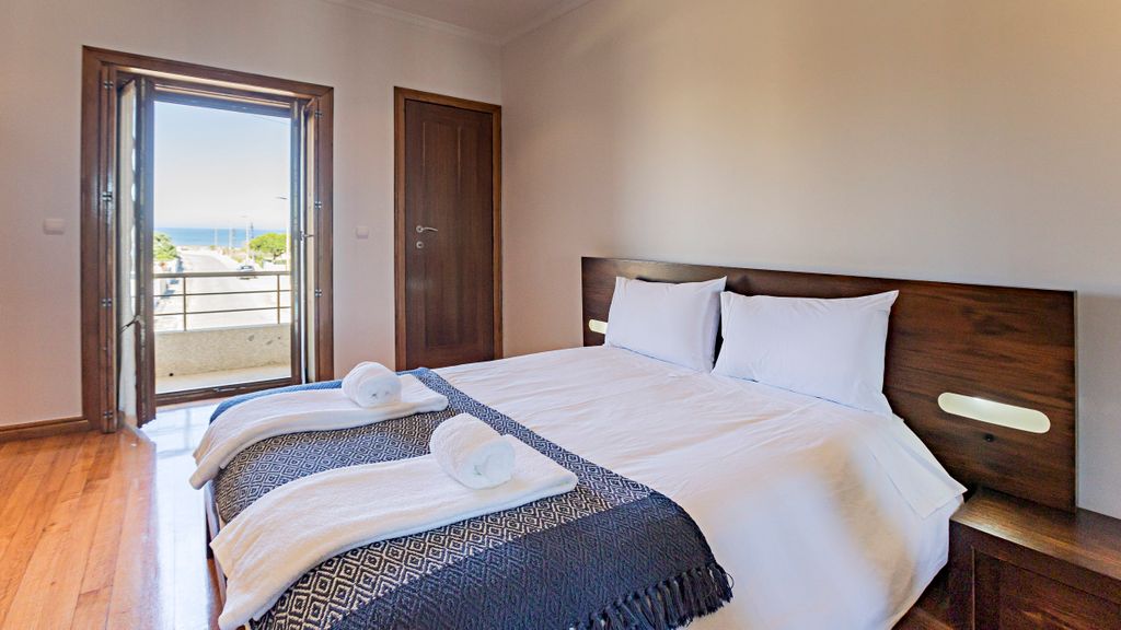 Mindelo Villa Beach by LovelyStay