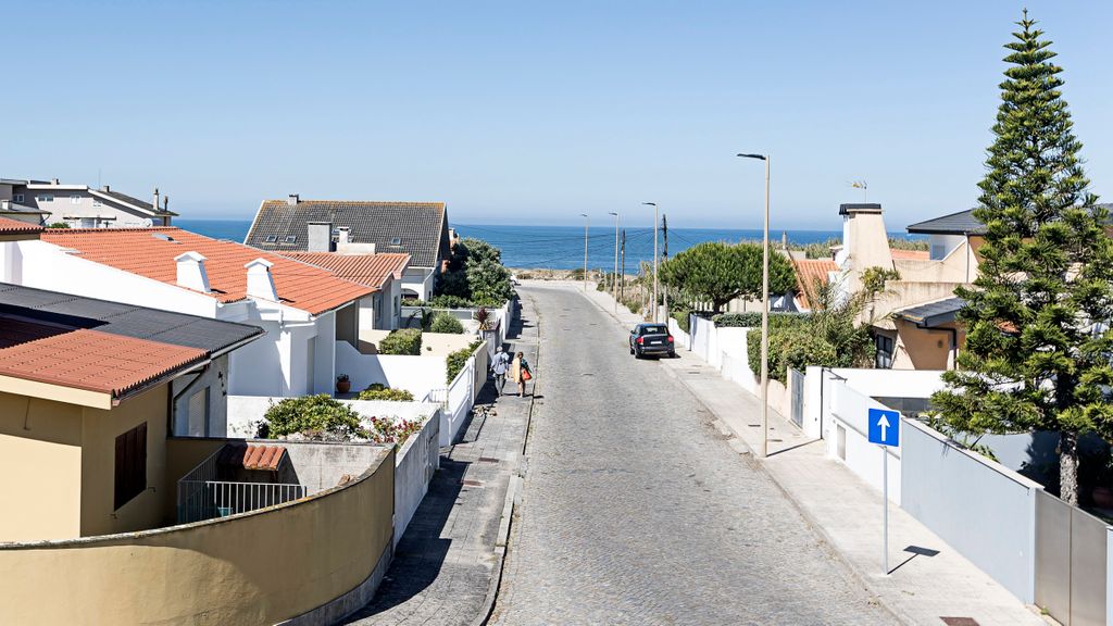 Mindelo Villa Beach by LovelyStay