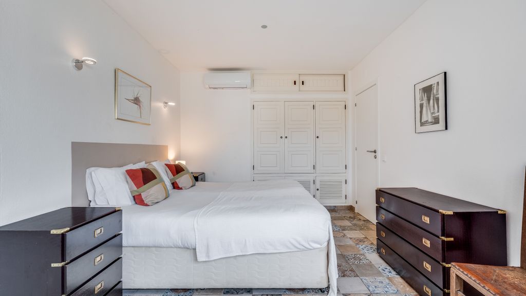 Downtown Carvoeiro 1BDR Apart W/View by LovelyStay