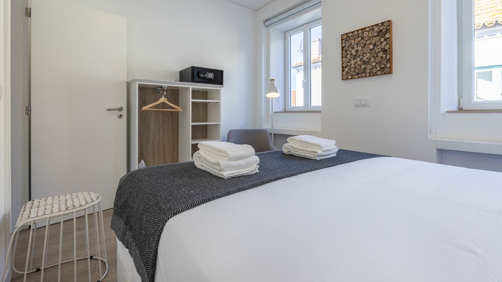 Garcia 28 | Apartment 3A