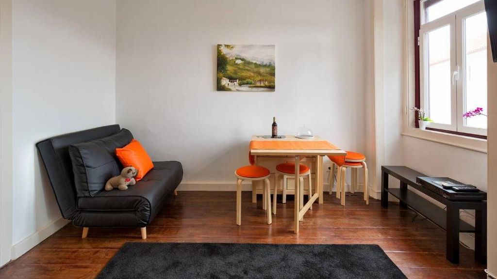 Dom Pipas Houses - Janela da Estação by LovelyStay