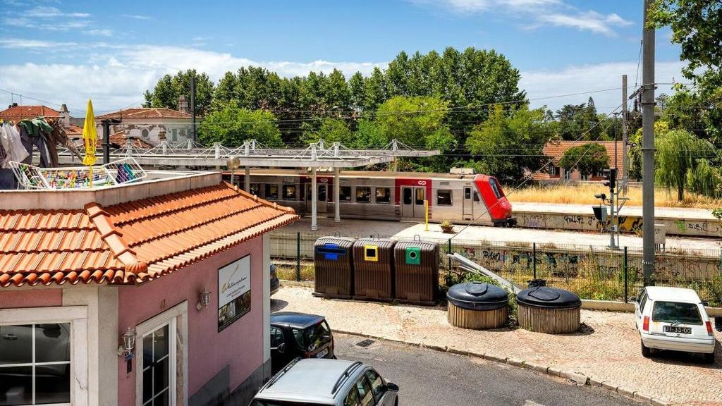 Dom Pipas Houses - Janela da Estação by LovelyStay