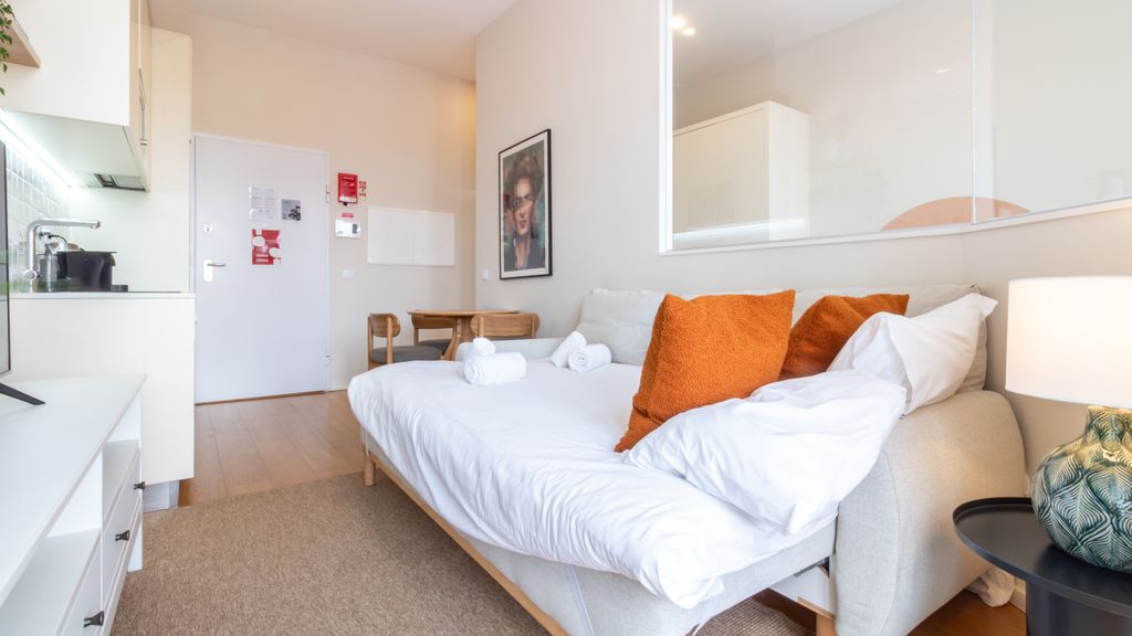 31 Janeiro 157 - Delightful 1BR w AC by LovelyStay
