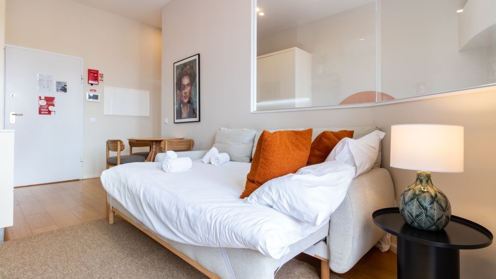 31 Janeiro 157 - Delightful 1BR w AC by LovelyStay