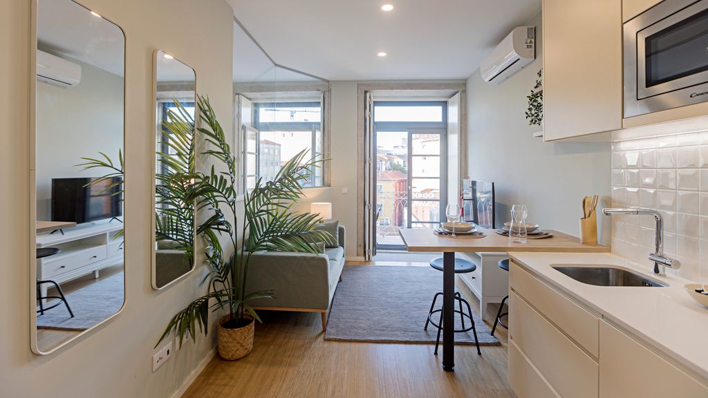 31 Janeiro 157 - Charming 1BR w AC by LovelyStay