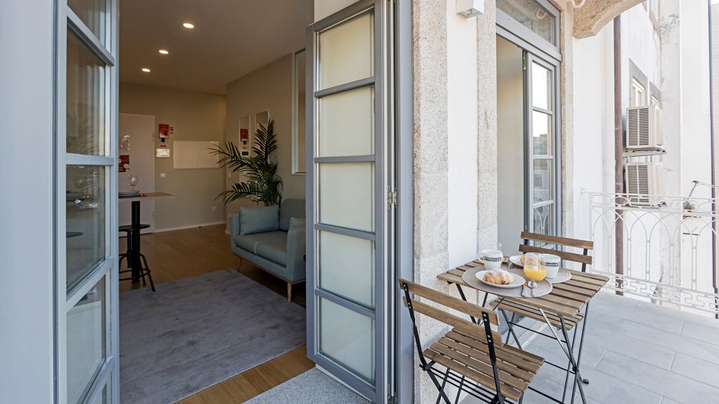 31 Janeiro 157 - Charming 1BR w AC by LovelyStay