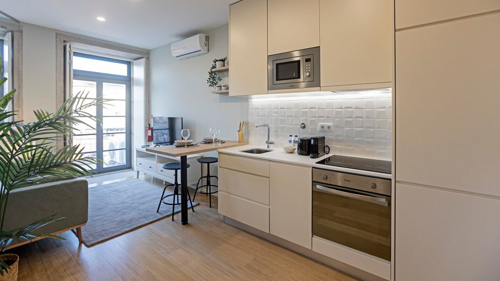 31 Janeiro 157 - Charming 1BR w AC by LovelyStay
