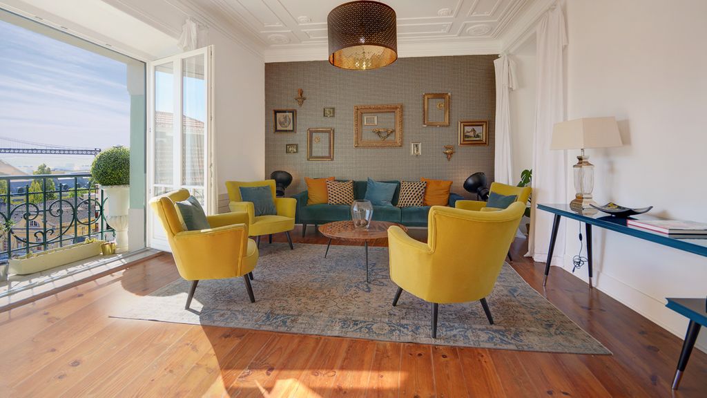 Magnificent Lisbon Apartment by LovelyStay