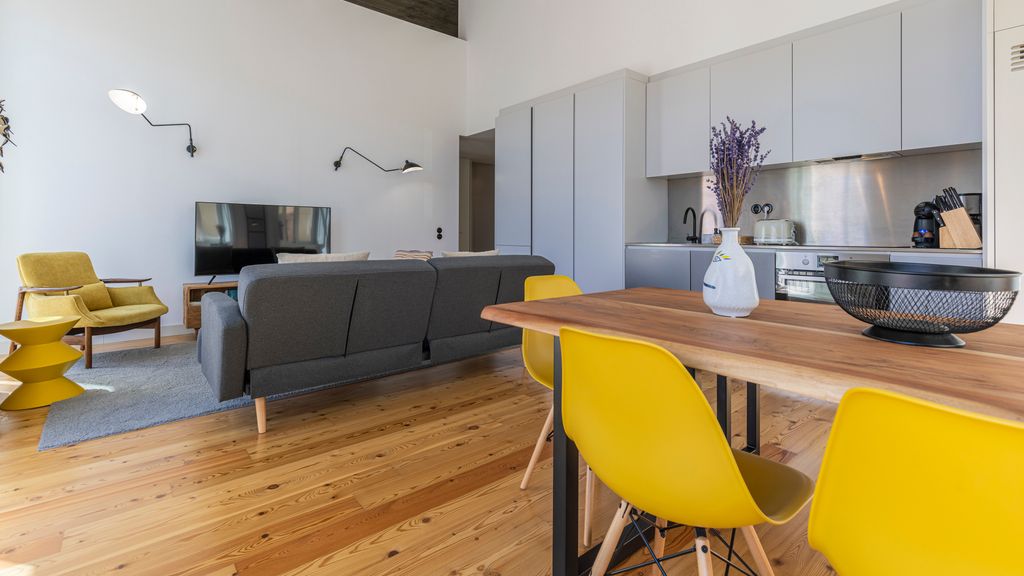 Glamorous 3BDR Apartment in Lisbon by LovelyStay