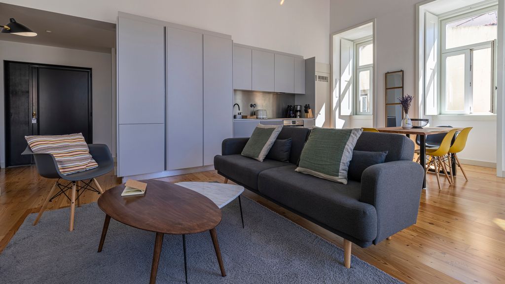 Glamorous 3BDR Apartment in Lisbon by LovelyStay