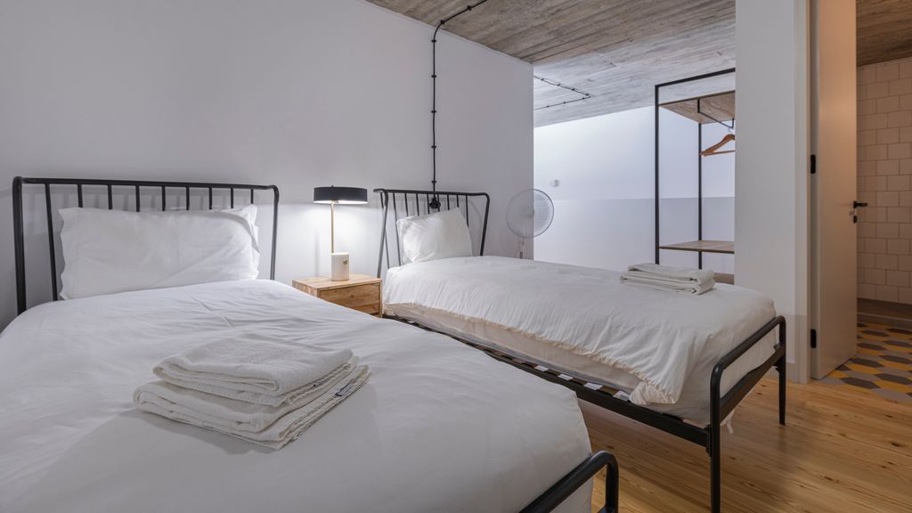 Glamorous 3BDR Apartment in Lisbon by LovelyStay