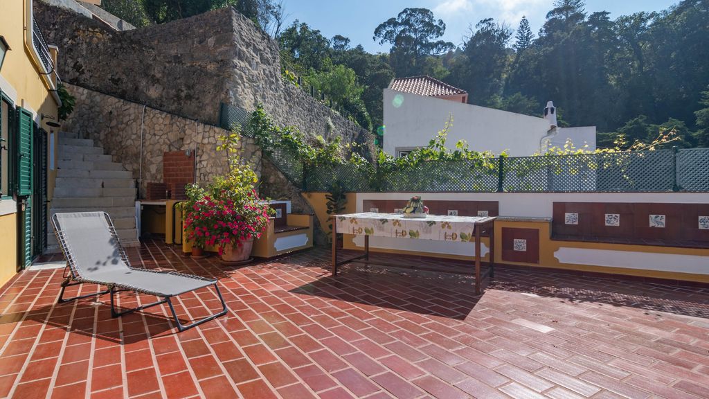 Cazal da Saúde Suite W/ Pool by LovelyStay