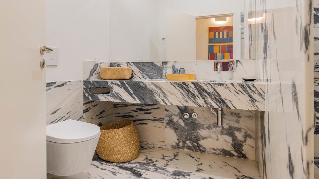 Modern Rustic Flat in Santos by LovelyStay