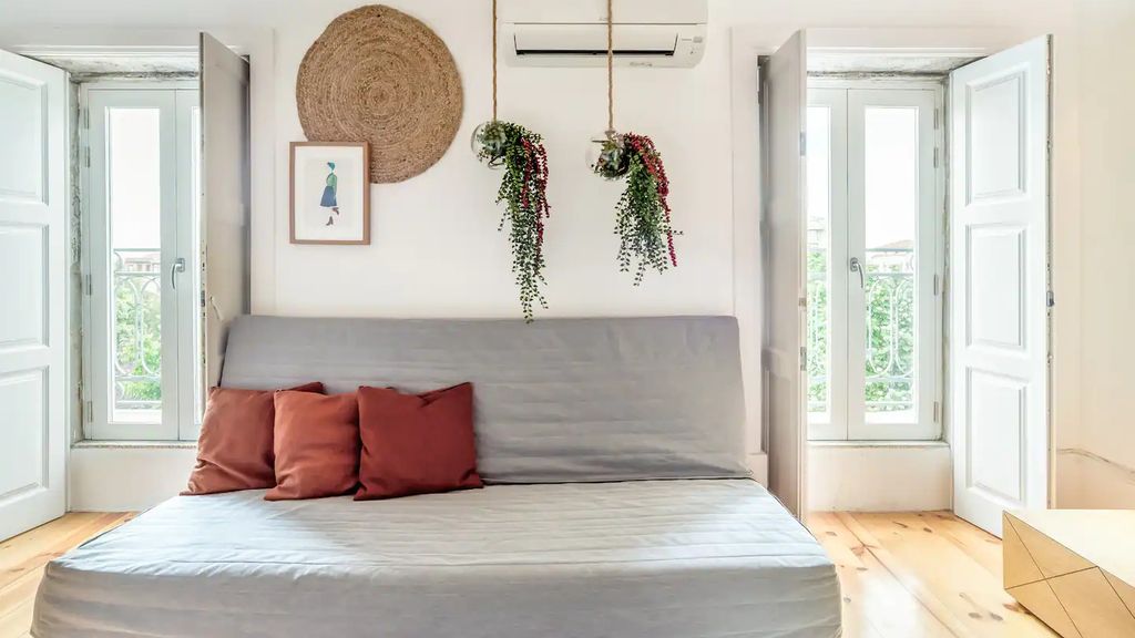Duplex w/ AC In Praça República by LovelyStay