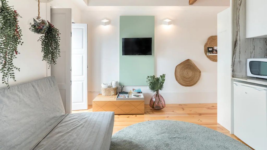 Duplex w/ AC In Praça República by LovelyStay