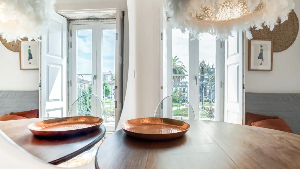 Duplex w/ AC In Praça República by LovelyStay