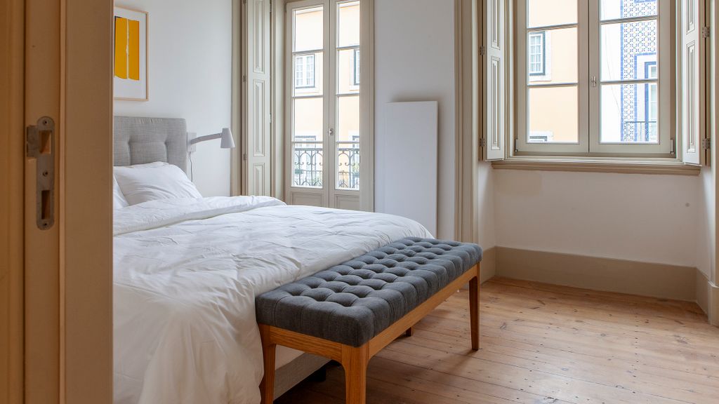 Charming 2BDR Apartment in Lapa by LovelyStay