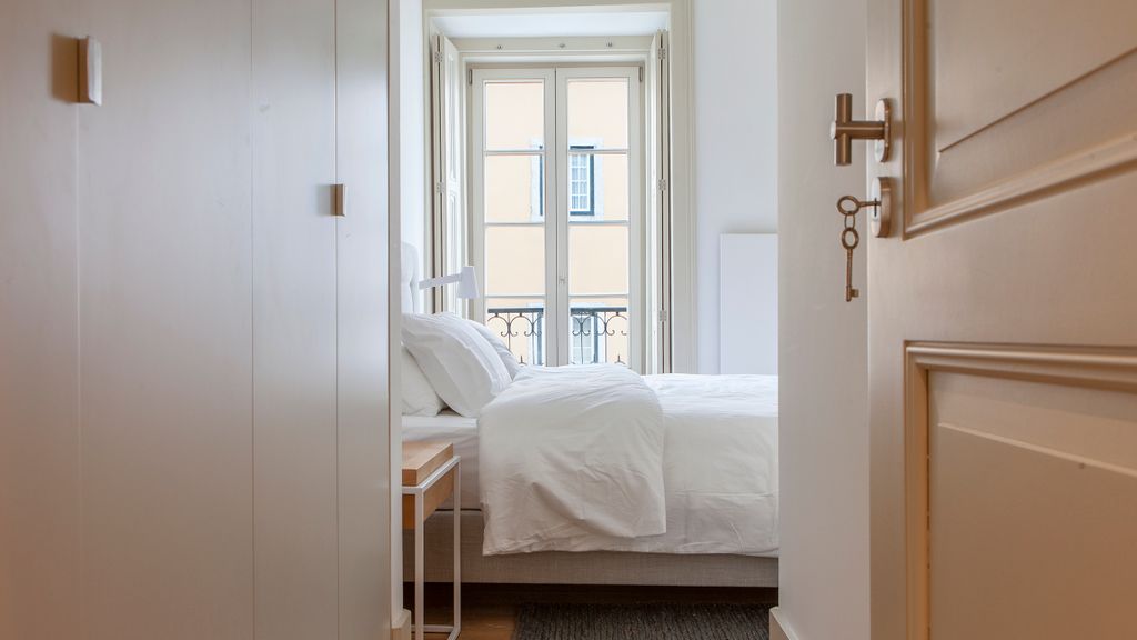 Charming 2BDR Apartment in Lapa by LovelyStay