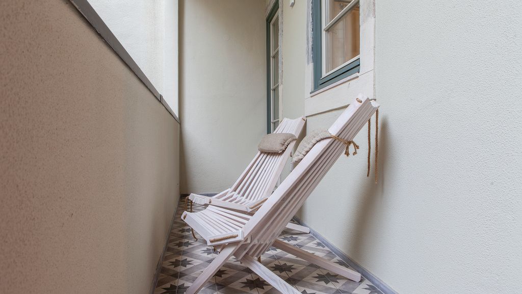 Charming 2BDR Apartment in Lapa by LovelyStay
