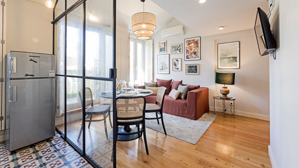 Bonfim Elegant Duplex w/ AC by LovelyStay