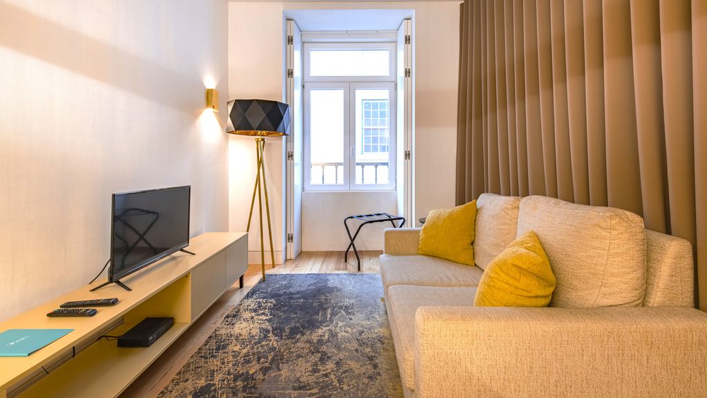 Cozy Downtown Studio by LovelyStay