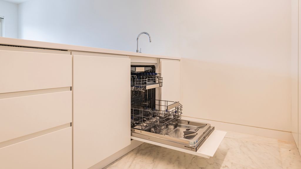 Unique Belém 1BDR Apartment by LovelyStay