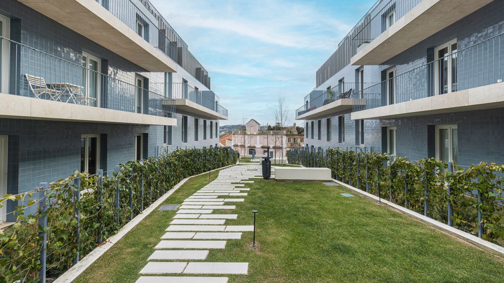 Unique Belém 1BDR Apartment by LovelyStay